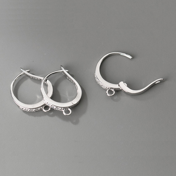 1 Pair Sterling Silver Earring Zirconic Loop